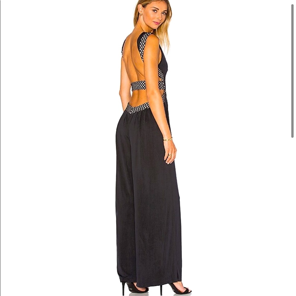Sleeveless jumpsuit